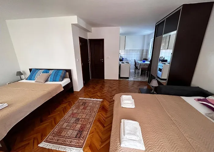 Apartments Teodora